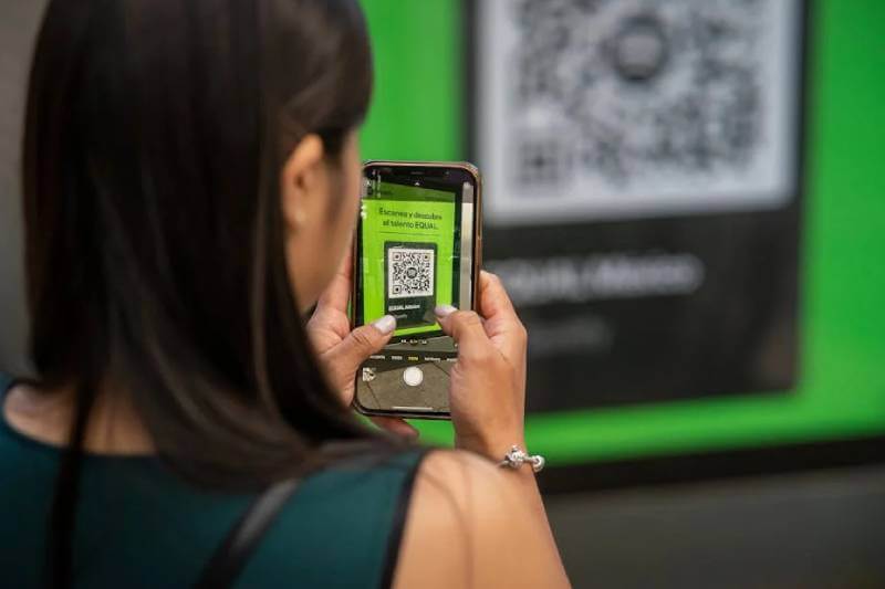 QR Code to Pay QR Code Scan to pay